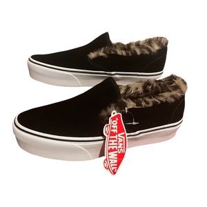 Vans Brand New Classic Slip On Platform
Black/Leopard Suede Fur Size 9
